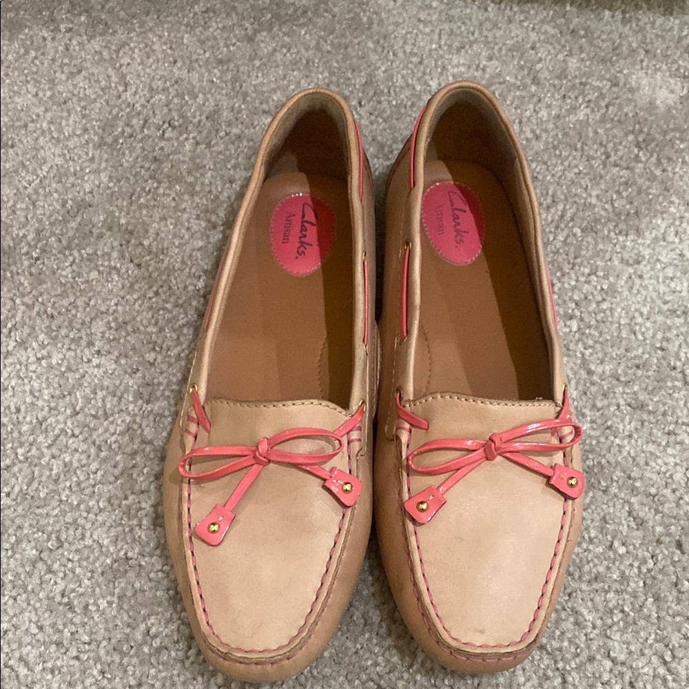 Tan Clarks Artisan Bow Loafers